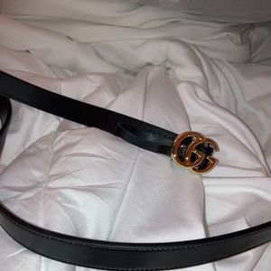GG Mormont Thin leather belt with shiny buckle 80
